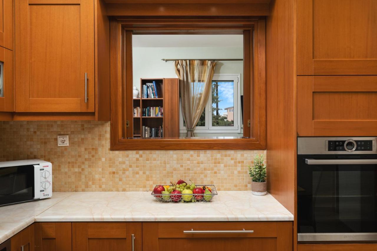 Cedar Tree Villa Kounoupidhianá Екстериор снимка