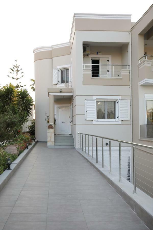 Cedar Tree Villa Kounoupidhianá Екстериор снимка